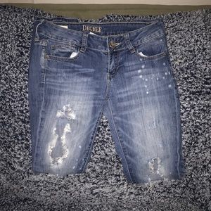 Distressed Decree jeans
